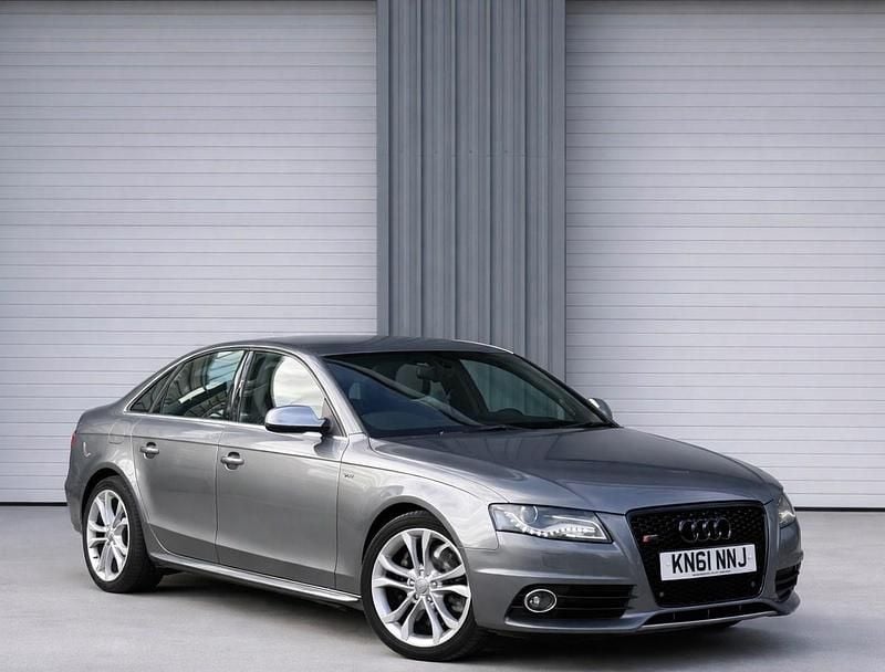 Used Audi A4 Sport 460 HP (338 kW) 2011 Grey Sedan