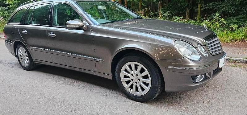 Used Mercedes E280 Elegance 190 HP (139 kW) 2007 Iridium grey metallic Estate