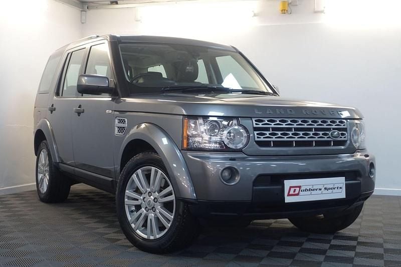 Grey Used 2011 Land Rover Discovery 4 HSE SUV | £7,495 (Good price) - Image 1/4