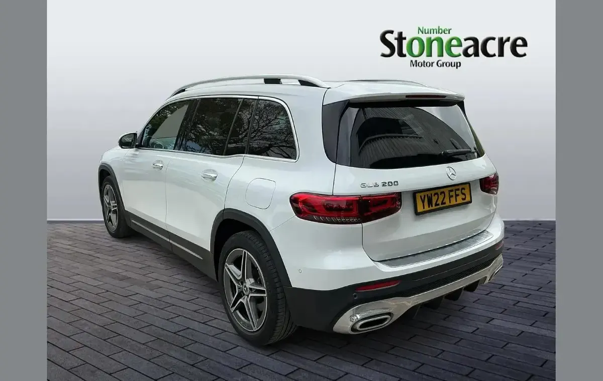 Second-hand Mercedes GLB200 AMG Line Premium Plus 161 CP (118 kW) 2022 Alb SUV