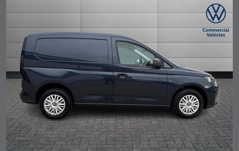 Used VW Caddy 101 HP (74 kW) 2025 Blue MPV