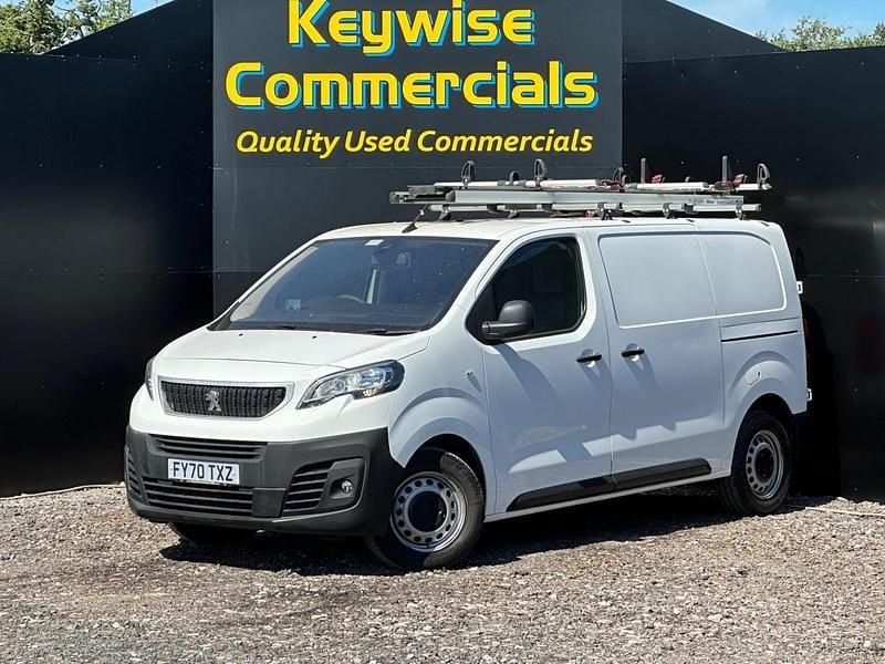 White Used 2021 Peugeot Expert S Van | £9,990 (Good price) - Image 1/2