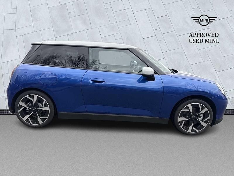 New Mini Cooper Exclusive 160 kW (218 HP) 2025 Blue Hatchback