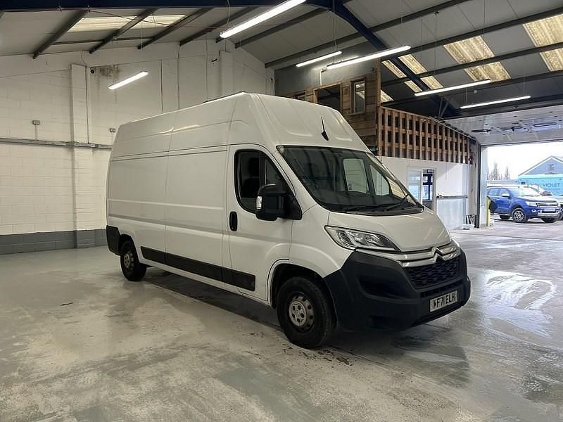 Used Citroën Relay 140 HP (102 kW) 2021 White Van