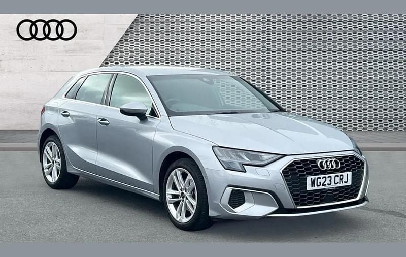 Used Audi A3 Sport 147 HP (108 kW) 2023 Silver Sedan