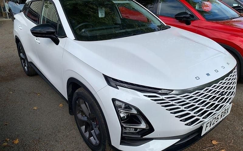 New 2025 Omoda 5 SUV | £22,595 (Good price) - Image 1/4