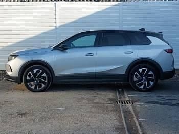 Second-hand Vauxhall Grandland X 136 CP (100 kW) 2025 Gri SUV