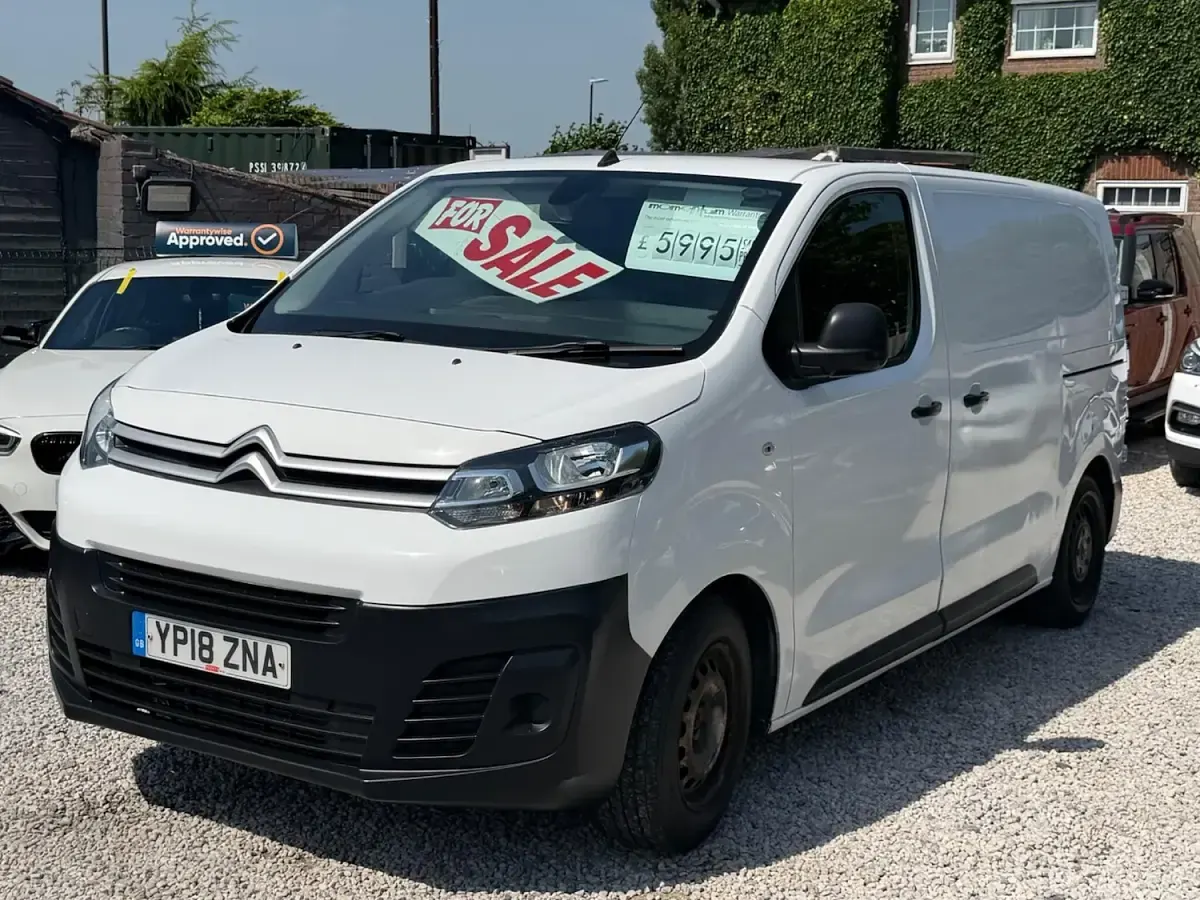 Used Citroën Dispatch 2018 White MPV