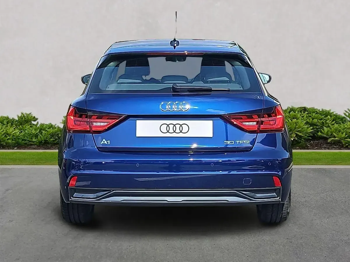 Used Audi A1 Sport 110 HP (80 kW) 2023 Blue SUV