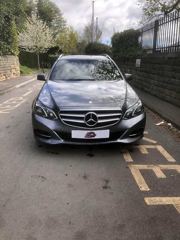 Used Mercedes E220 SE 2015 Grey Estate