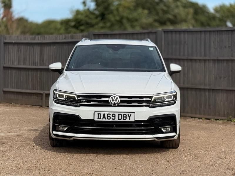 White Used 2019 VW Tiguan R-line SUV | £18,995 (Super price) - Image 1/4