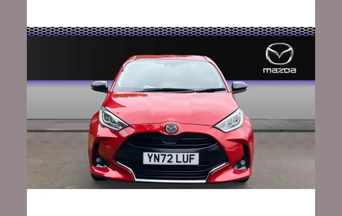 Used Mazda 2 113 HP (83 kW) 2022 Red Hatchback