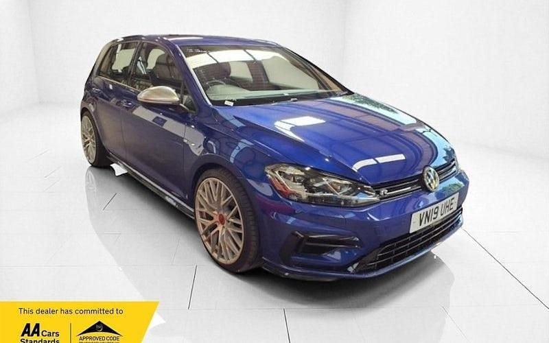 Used 2020 VW Golf VII R Hatchback | £20,950 (Super price) - Image 1/4