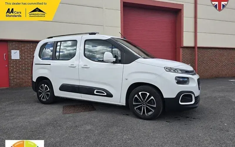 Used Citroën Berlingo Flair 131 HP (96 kW) 2019 MPV