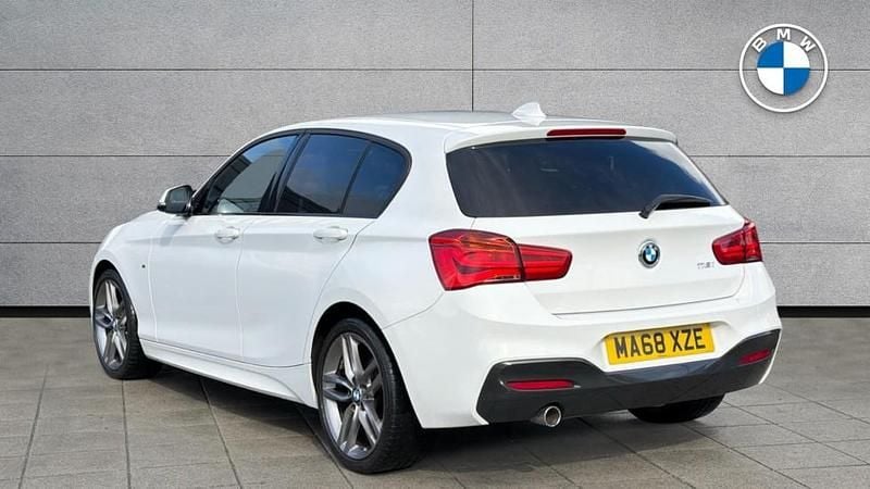 Used BMW 118 M Sport 134 HP (98 kW) 2018 White Hatchback