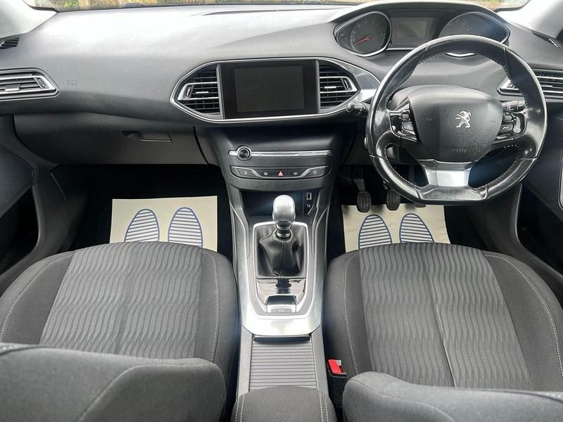 Used Peugeot 308 Active 2014 Blue Hatchback