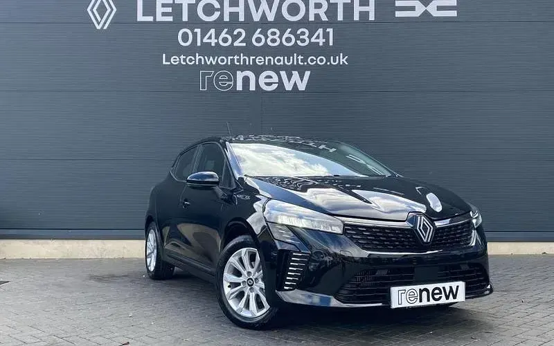 Used Renault Clio Evolution 90 HP (66 kW) 2024 Hatchback