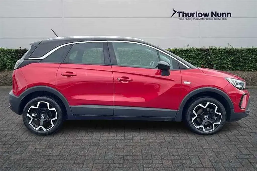 Used Vauxhall Crossland Ultimate 131 HP (96 kW) 2023 SUV