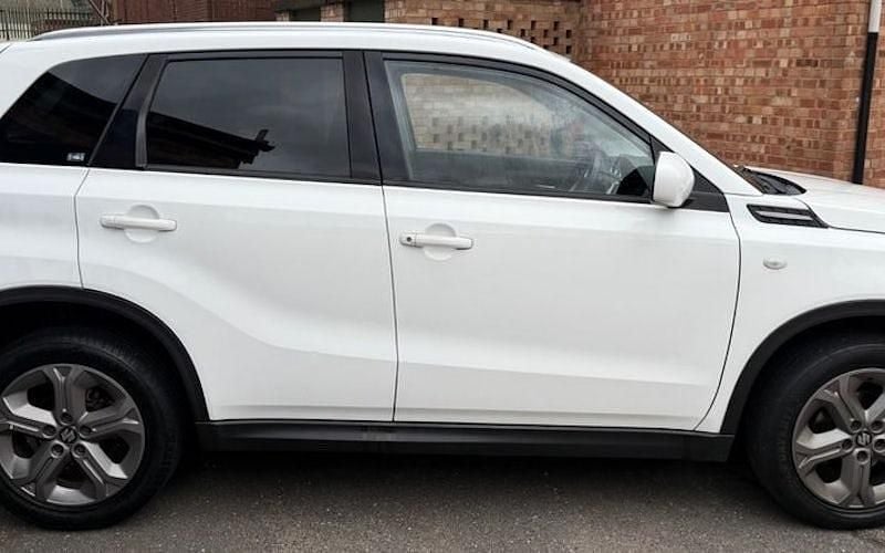 Used Suzuki Vitara SZ-T 120 HP (88 kW) 2018 SUV