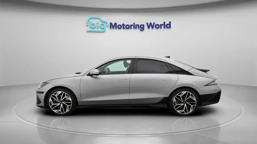 Used Hyundai Ioniq 6 Ultimate 239 kW (325 HP) 2024 Silver Sedan
