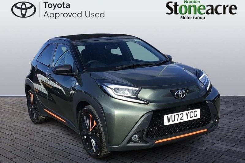 Used Toyota Aygo X Edition 72 HP (52 kW) 2022 Green SUV
