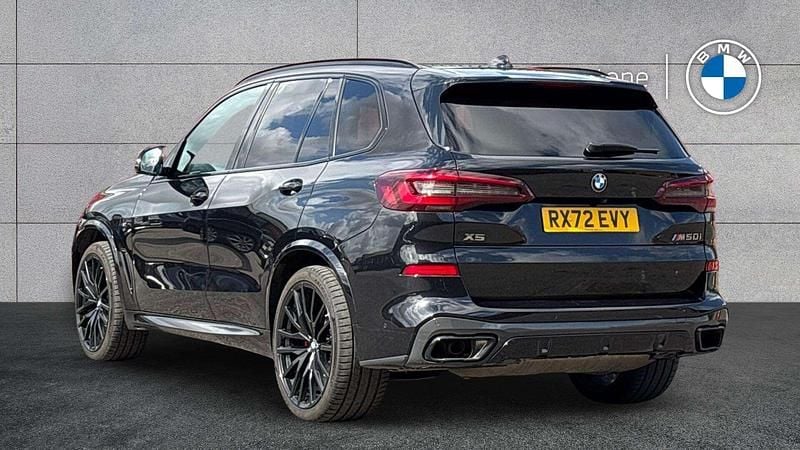 Begagnad BMW X5 Shadowline 523 HK (384 kW) 2022 Svart SUV