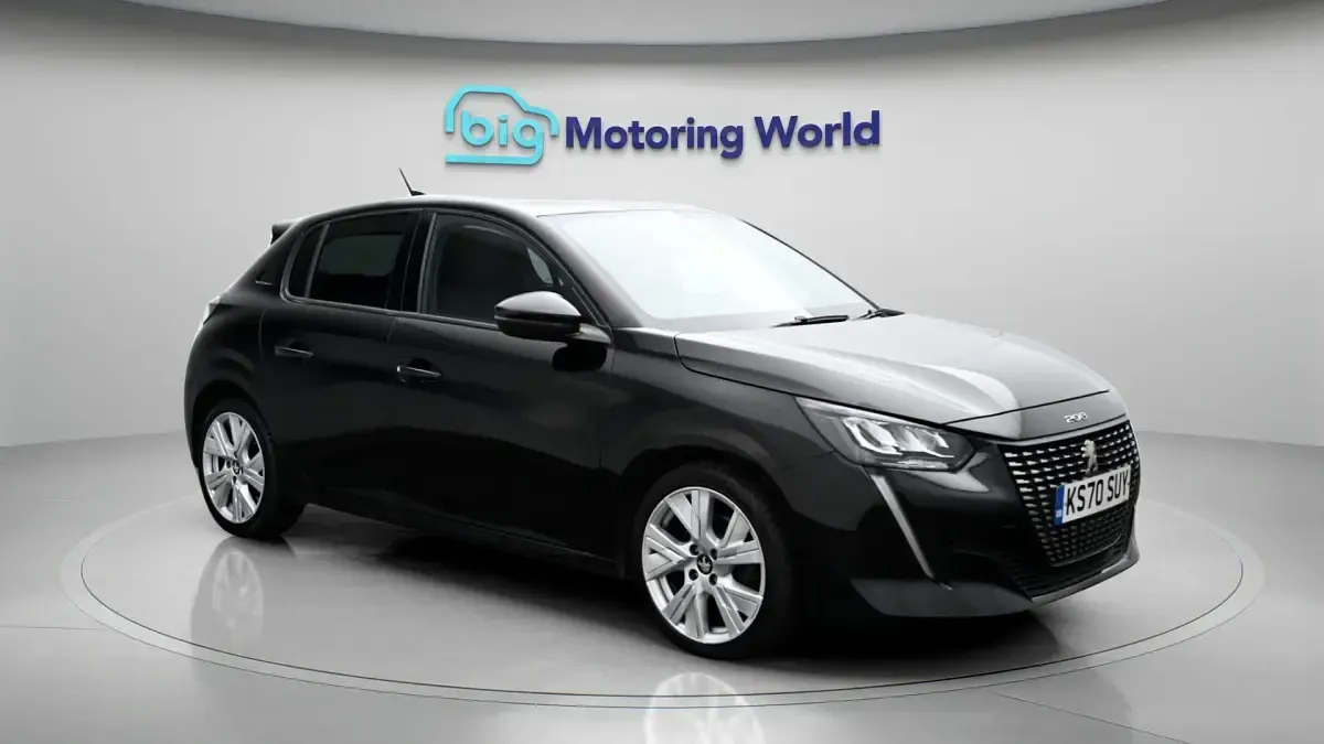 Second-hand Peugeot 208 Allure 131 CP (96 kW) 2020 Hatchback