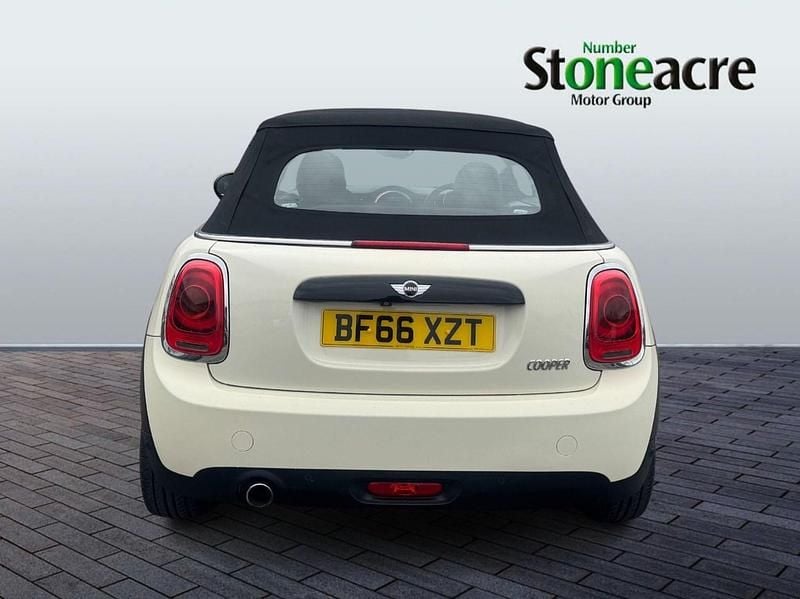 Used Mini Cooper Cabriolet 134 HP (98 kW) 2016 White Cabriolet