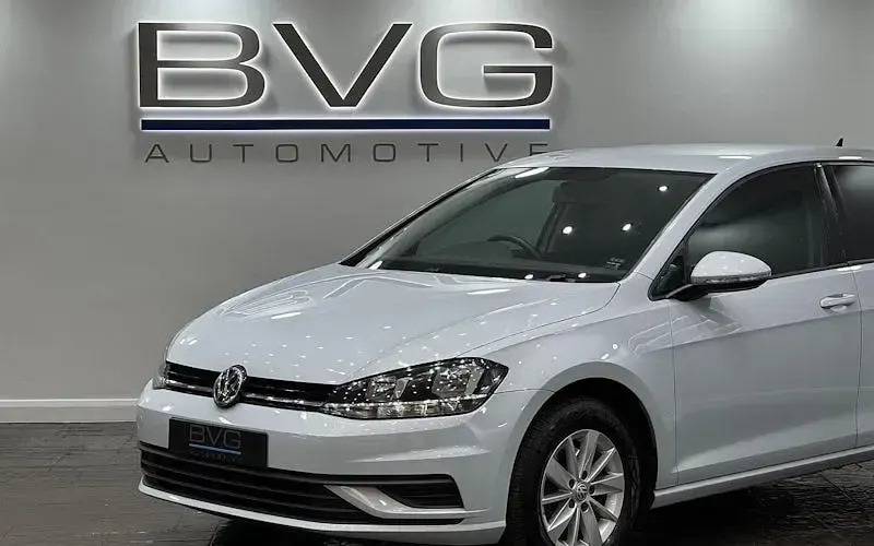Used VW Golf VII S 125 HP (91 kW) 2017 Silver Hatchback