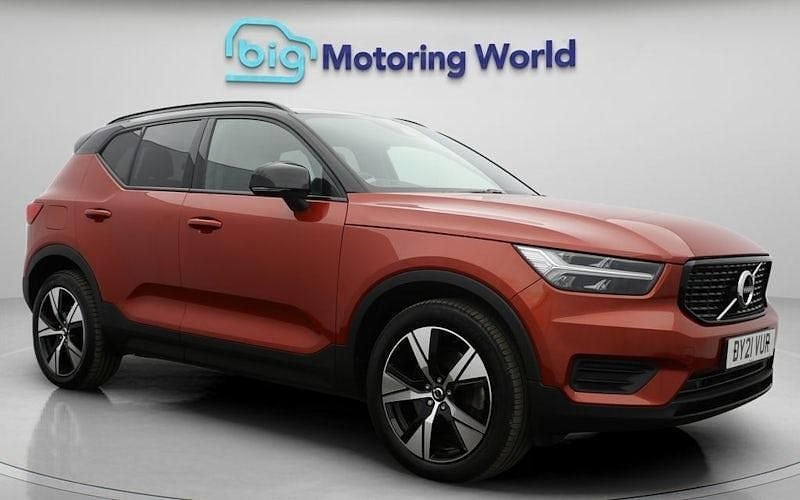 Used 2022 Volvo XC40 R-Design SUV | £19,200 (Super price) - Image 1/4