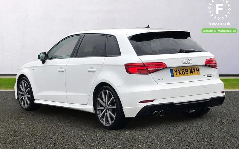 Used Audi A3 Sportback Black Edition 190 HP (139 kW) 2019 White Hatchback