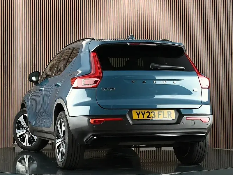 Used Volvo XC40 Ultimate 2023 Blue SUV