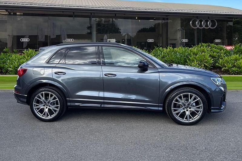 New Audi Q3 Black Edition 150 HP (110 kW) 2025 Grey SUV