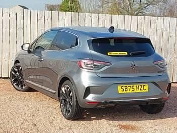 New Renault Clio V Techno 143 HP (105 kW) 2025 Metallic  ceramic grey Hatchback