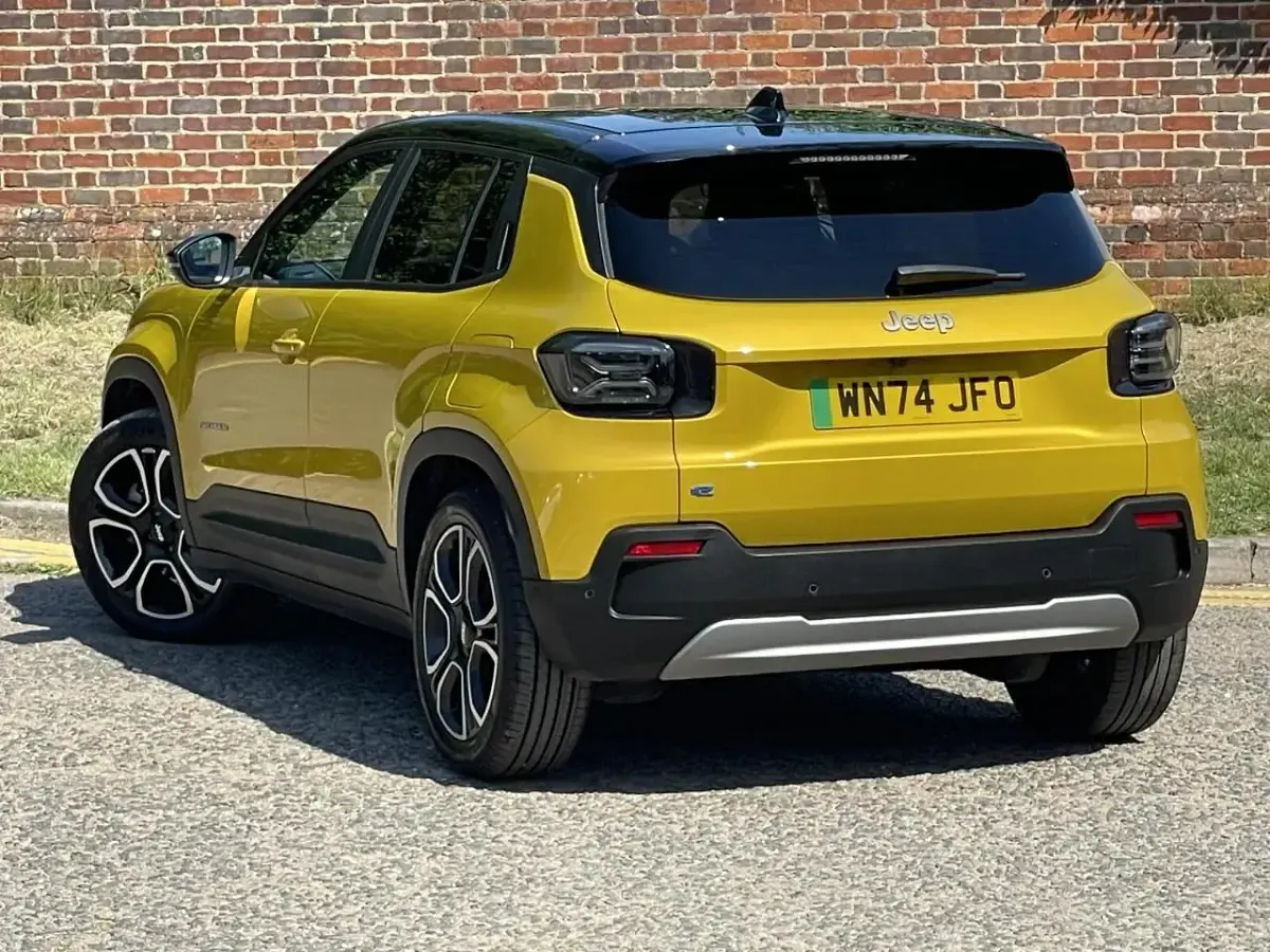 Used Jeep Avenger EV Summit 113 kW (154 HP) 2024 SUV