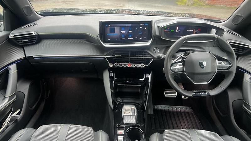 New Peugeot e-2008 GT 113 kW (154 HP) 2025 Black SUV