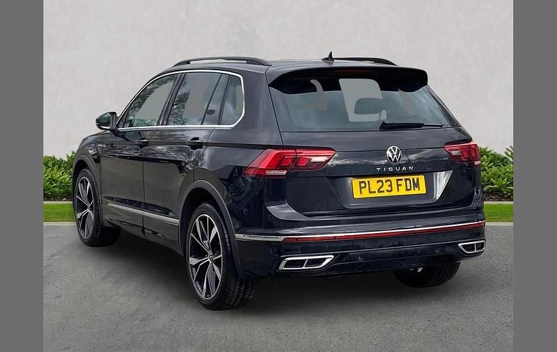 Used VW Tiguan R-line Edition 150 HP (110 kW) 2023 Black SUV