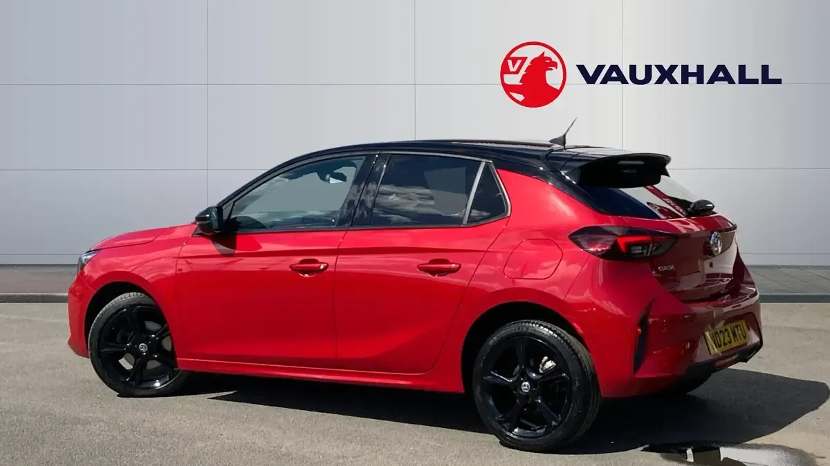 Second-hand Vauxhall Corsa 101 CP (74 kW) 2023 Roșu Hatchback