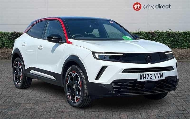 Brilliant paint white jade Used 2023 Vauxhall Mokka GS Line SUV | £14,995 (Fair price) - Image 1/4