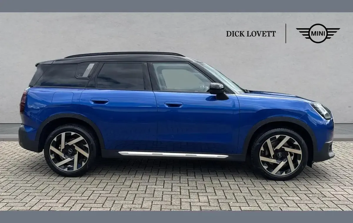 Usado Mini Countryman Exclusive 214 CV (157 kW) 2024 Azul SUV