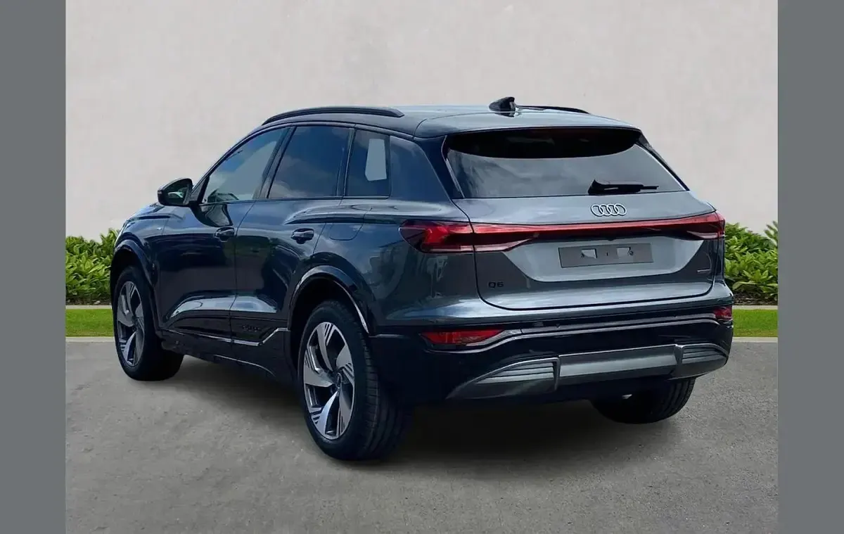 Used Audi Q6 e-tron S-Line 221 kW (301 HP) 2024 Other SUV