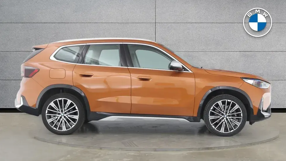 Used BMW X1 xLine 215 HP (158 kW) 2022 Orange SUV