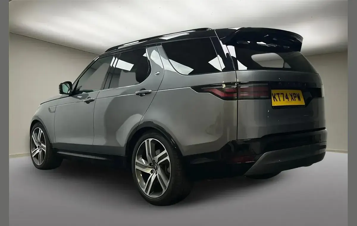 Used Land Rover Discovery HSE Dynamic 344 HP (253 kW) 2025 Grey SUV
