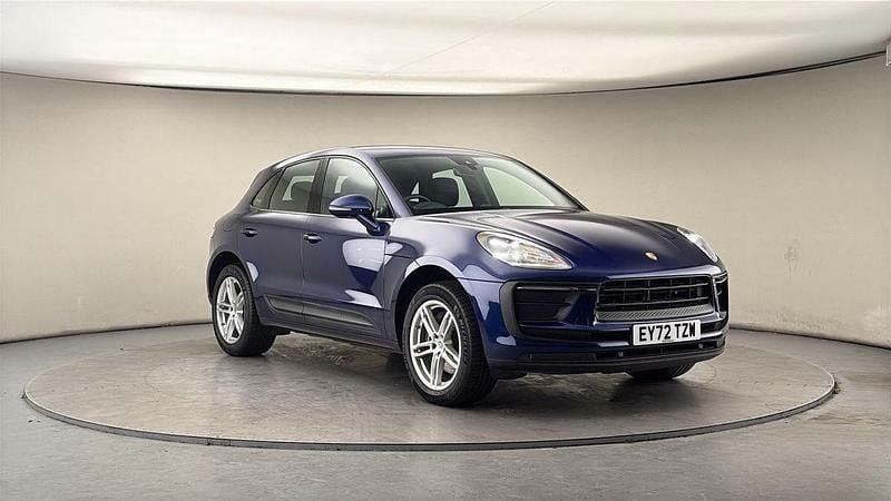 Used Porsche Macan 265 HP (194 kW) 2022 Blue SUV