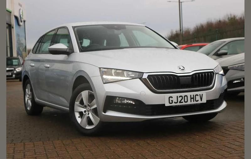 Brilliant silver metallic Used 2020 Skoda Scala SE Hatchback | £12,700 (Fair price) - Image 1/4
