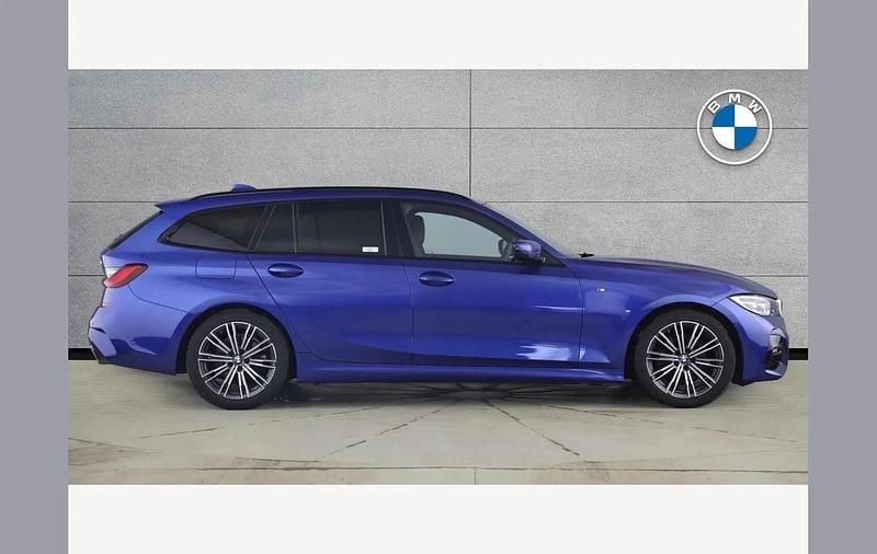 Used BMW 320e M Sport 187 HP (137 kW) 2020 Blue Estate