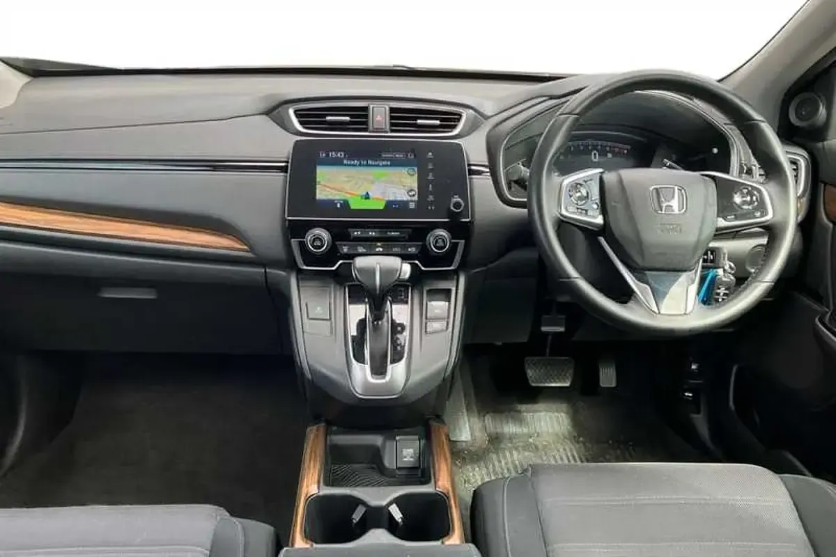 Used Honda CR-V SE 193 HP (141 kW) 2019 Silver SUV