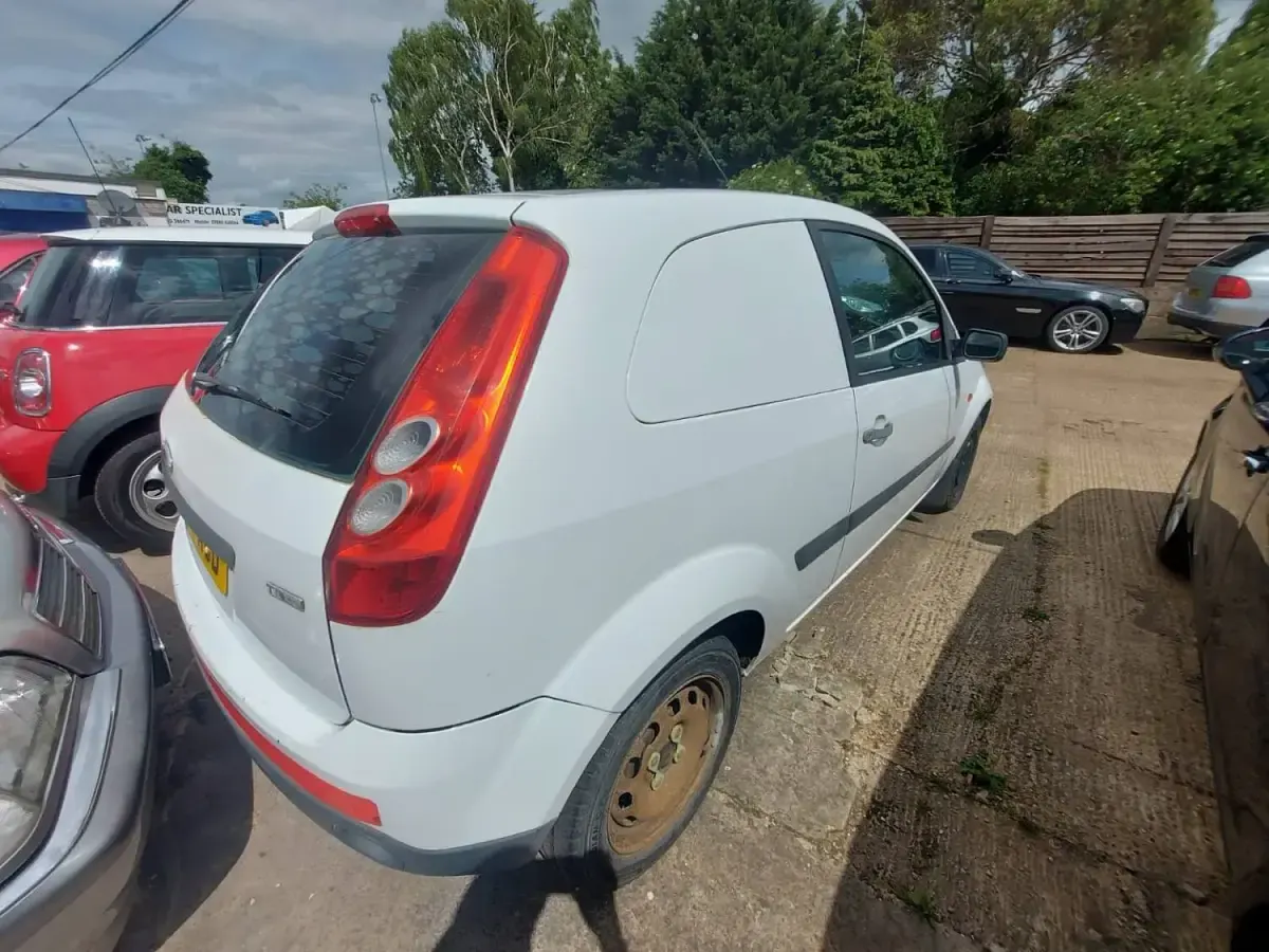 Used Ford Fiesta 2007 White Hatchback