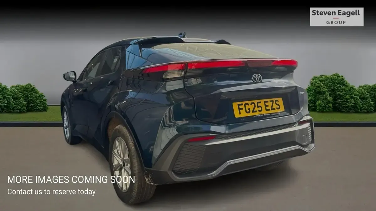 New Toyota C-HR 140 HP (102 kW) 2025 Blue SUV