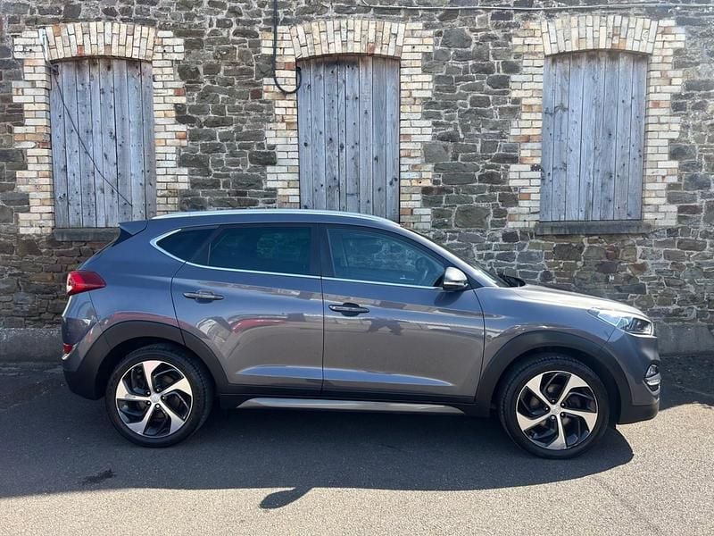 Used Hyundai Tucson Premium 141 HP (103 kW) 2016 Grey SUV